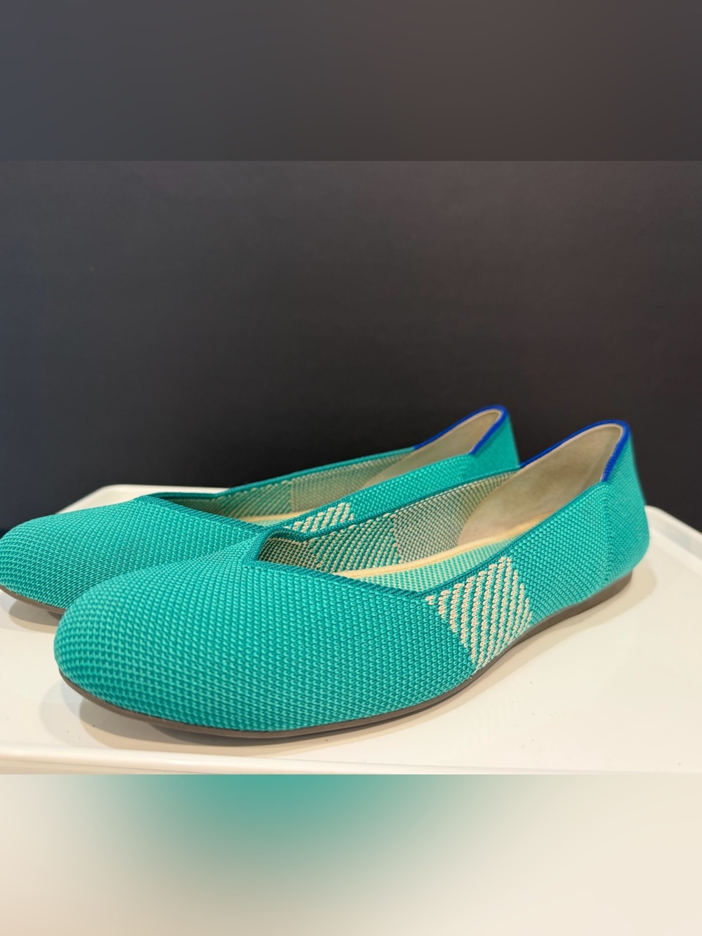 Rothy’s Flats in Retired Calypso Green Teal Striped - size 8